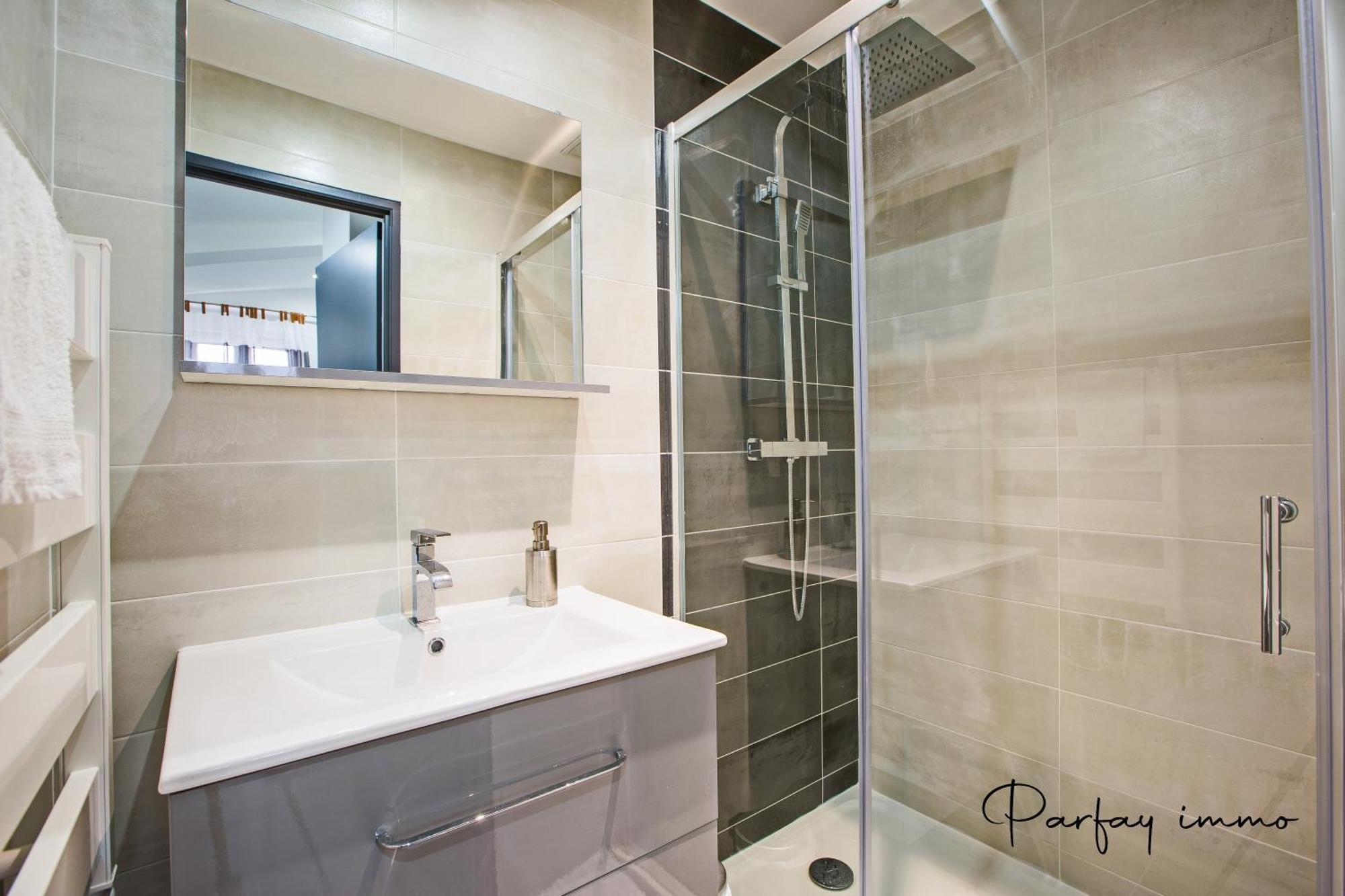 Agreable Et Moderne 2 Pieces ~ Confort Et Design Клермон-Ферран Экстерьер фото